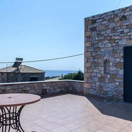 Kiveli - Comfy Stone With Seaview